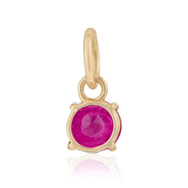 Ruby Red Brilliant Cut Ruby Solitaire Pendant in 14k Yellow Gold For Sale - Image 8 of 12
