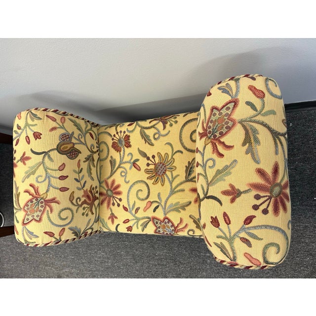 1990s Barley Twist Rolled Arm Crewel Fringed Bench For Sale In Detroit - Image 6 of 9