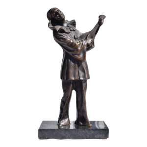 Early 20th Century Art Deco Bronze Pierrot With Mandolin