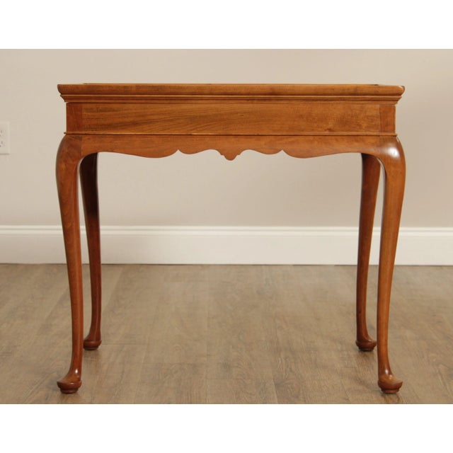 1980s 1980s Stickley Queen Anne Style Cherry Tea Table For Sale - Image 5 of 12