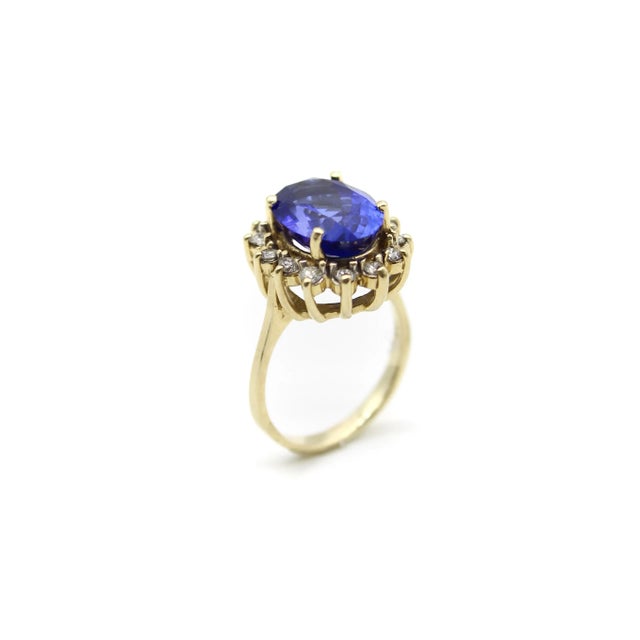 1990s Vintage 14K Gold 7 Carat Tanzanite and Diamond Halo Ring by LeVian Size 7 For Sale - Image 5 of 8