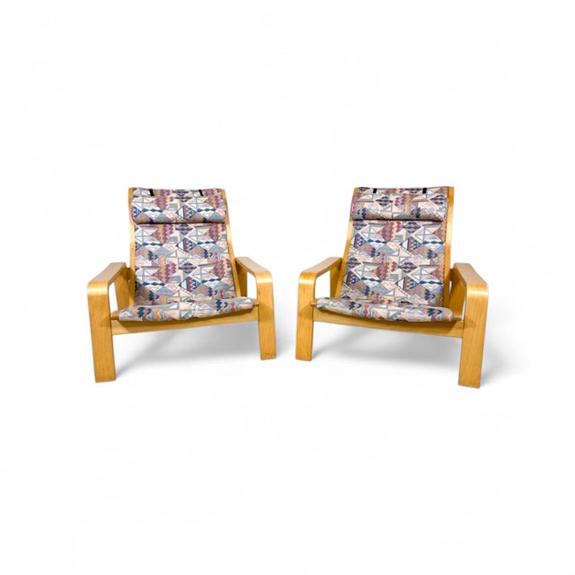 These chairs are attributed to Ilmari Lappalainen for the traditional Finnish manufacturer Asko. They have beech bentwood...