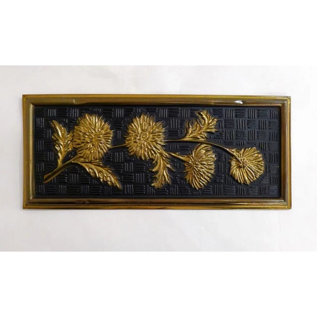 1960s Decorative Wall Plates with Floral Motif in Black & Gold Metal from Elpec England, 1960s, Set of 2 For Sale - Image 5 of 11