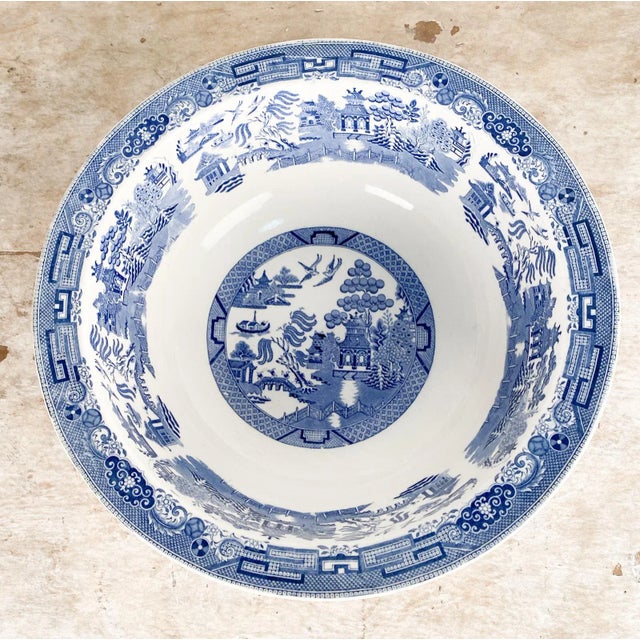 Traditional Blue Willow Wash Basin, England Circa 1880 For Sale - Image 3 of 9