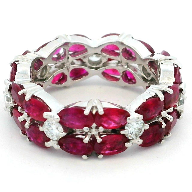 1960s 18k White Gold Ruby and Diamond Eternity Band Ring, 5.50 Carats, Size 8 For Sale - Image 5 of 9