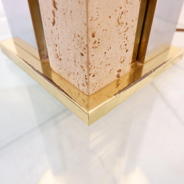 Mid-Century Modern Tall Skyscaper Table Lamp in Travertine, Chrome and Brass by Sciolari, 1970s For Sale - Image 3 of 15
