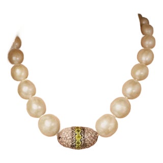 Bochic "Capri" FreshWater Pearl, Pink Sapphire, Diamond & Mix gems Necklace For Sale