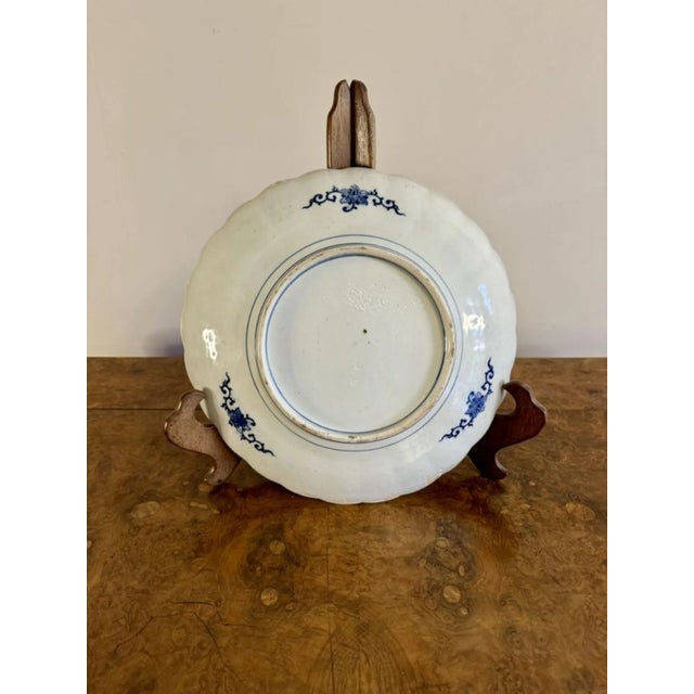 Quality antique Japanese blue and white imari scalloped edge plate, having a quality antique Japanese imari blue and white...