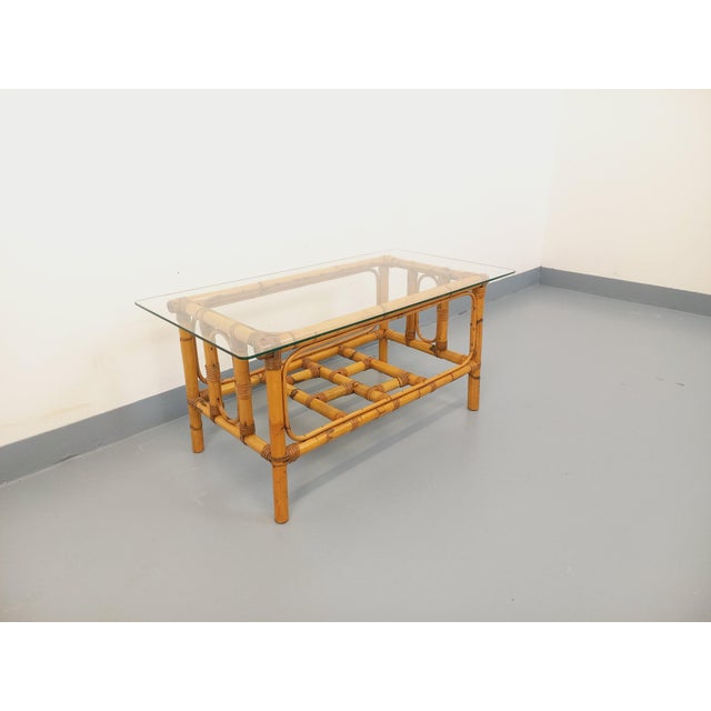 Vintage Coffee Table in Clear Glass and Rattan, 1970s For Sale - Image 13 of 13