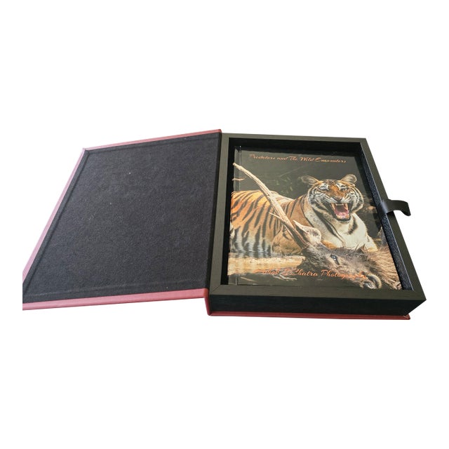 Predators & the Wild Encounters Coffee Table Album For Sale