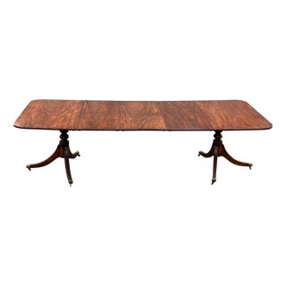 Antique Georgian Twin Pedestal Dining Table in Mahogany, 1800 For Sale
