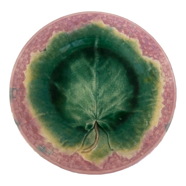Etruscan Majolica Mable Leaf Wall Plate by Griffin Smith & Hill, 1880's For Sale