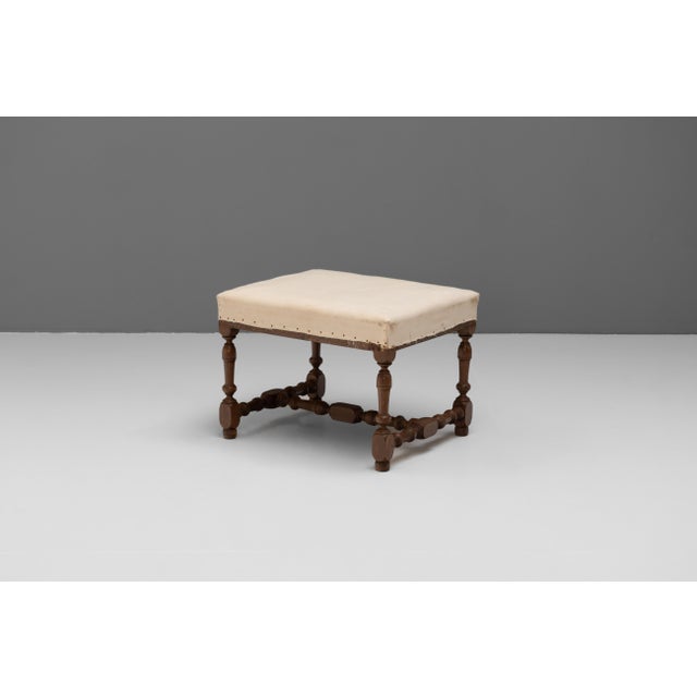 Vintage French Stools in Walnut, 1920s, Set of 2 For Sale - Image 4 of 7