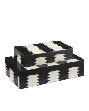 Currey & Company Arrow Black & White Box Set of 2