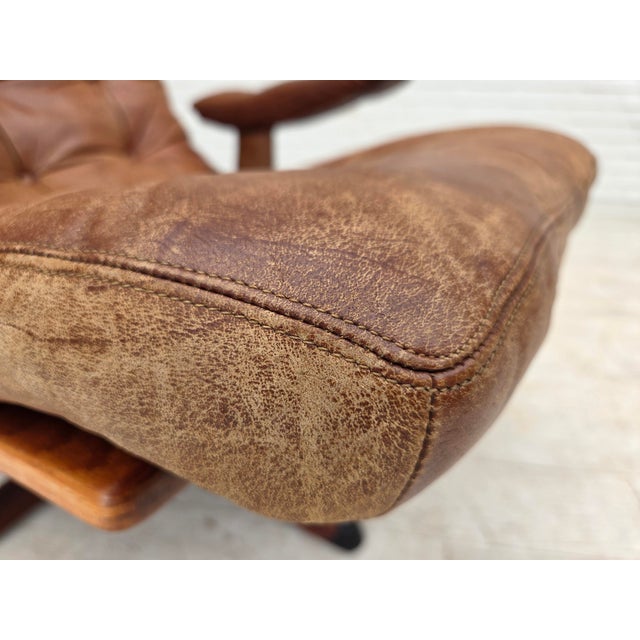 Brown Scandinavian Swivel Armchair in Brown Furniture Leather, 1960s For Sale - Image 8 of 16