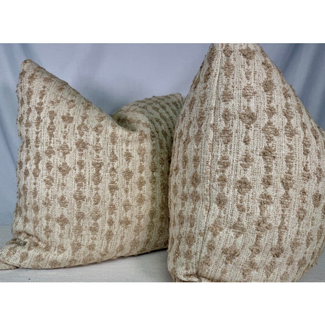Transitional Lee Jofa "Serai" in Alibaster 22" Pillows-A Pair For Sale - Image 3 of 3