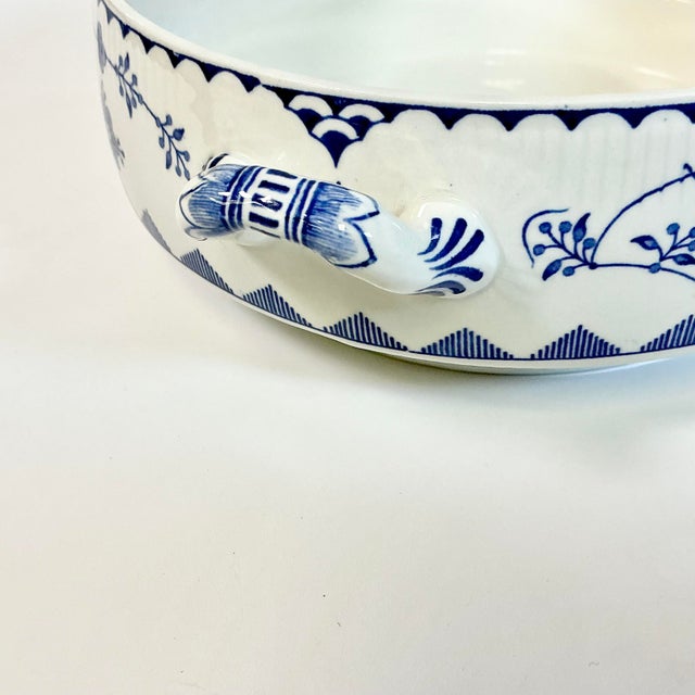 1950s Vintage English Boho Chic Gustavian Denmark Pattern Covered Dish, Casserole Style. For Sale - Image 15 of 16