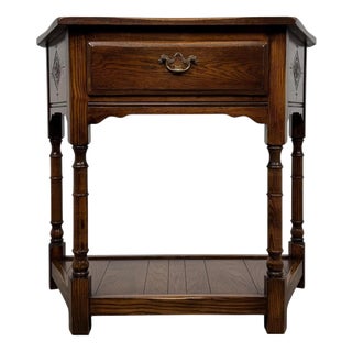 Antique English Oak Side Table, 1900s For Sale