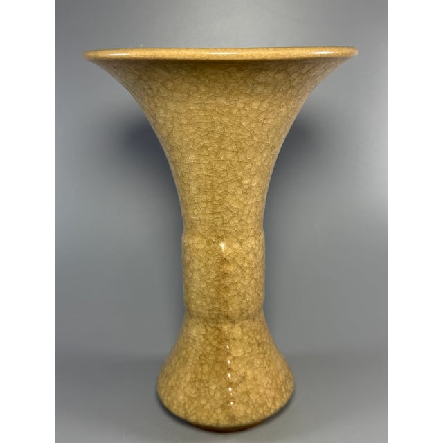 Chinese Crackle‑Glaze Gu‑Shape Vase, Collectible Decorative Beige Ceramic Vessel For Sale - Image 4 of 6