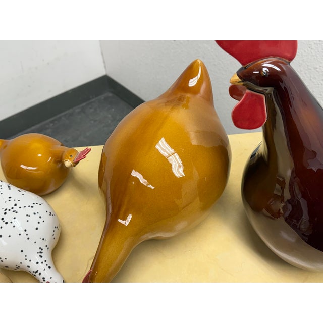 Ceramic Catherine Hunter French "Les Poules" Ceramic Chickens, Set of Five For Sale - Image 7 of 12