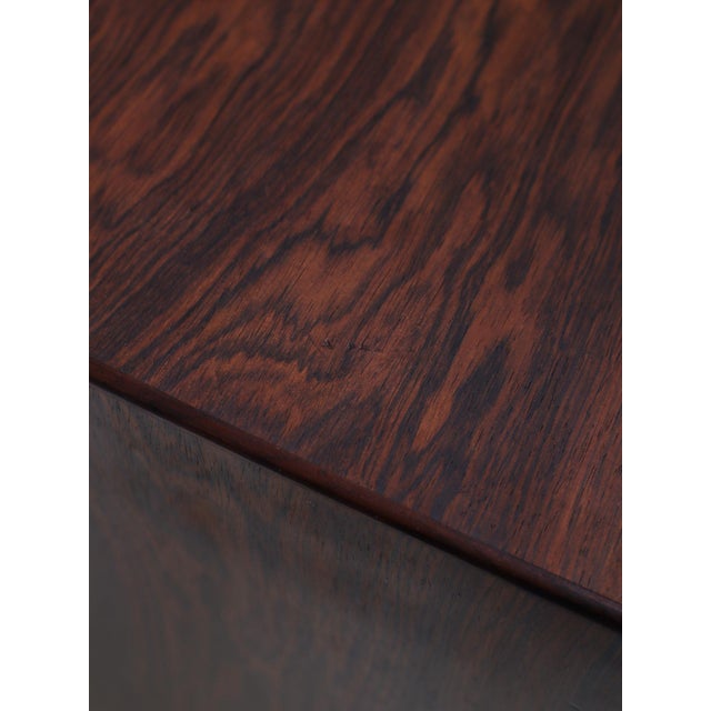 Rosewood Chest of Drawers by Henry Rosengren Hansen, 1960s For Sale - Image 14 of 18