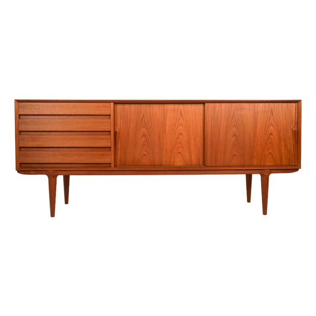 Mid-Century Teak Model #18 Sideboard by Gunni Omann for Omann Jun, 1960s For Sale