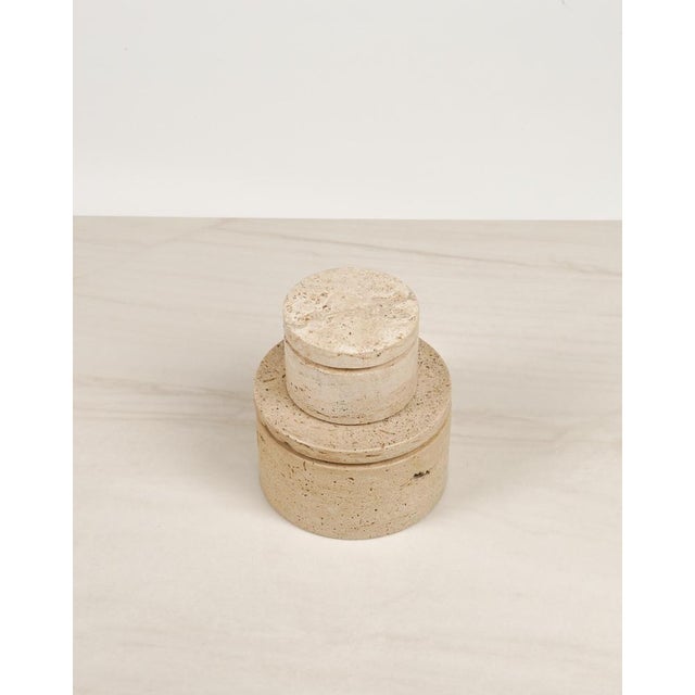 Mid-Century Decorative Boxes in Travertine in the style of Enzo Mari, Italy, 1970s, Set of 2 For Sale - Image 10 of 15