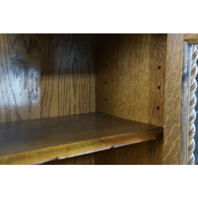 Antique American Renaissance Revival Quartersawn Oak Bookcase Display Cabinet For Sale - Image 12 of 18