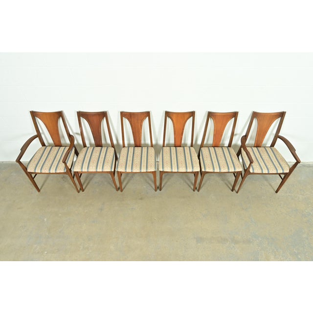 1960s Broyhill Brasilia Mid-Century Modern Sculpted Walnut Dining Chairs, Set of Six For Sale - Image 5 of 13