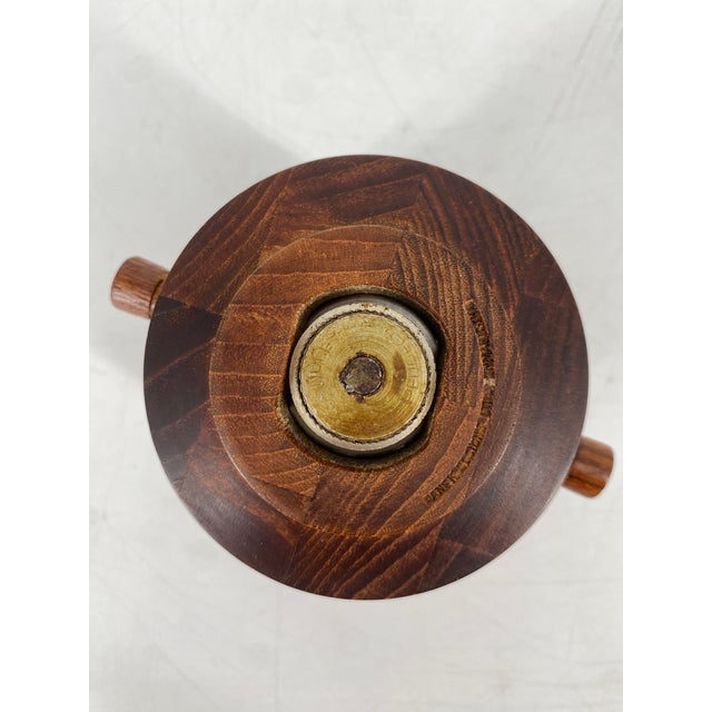 Double Barrel Salt and Pepper Mill by Jens Quistgaard for Dansk, 1950s, Set of 2 For Sale - Image 6 of 10