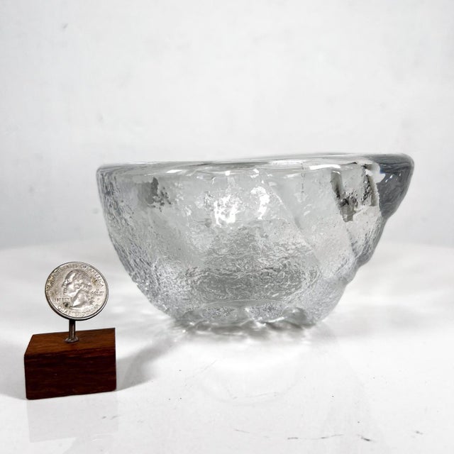 Glass 1960s Modern Heavy Art Glass Bowl Thick Rim Textured Ice Block For Sale - Image 7 of 11
