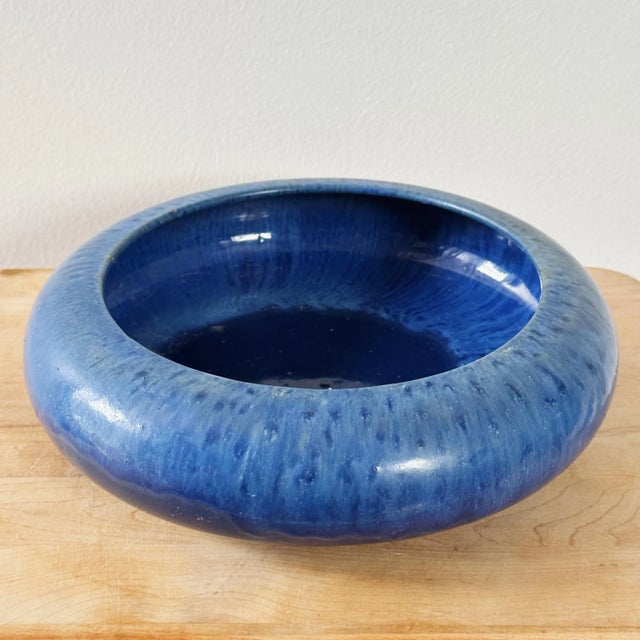 Mid-Century Round Table Planter Bowl of Ceramic in Blue Glaze Measures approx: 3H x 9.5D Please visit my other listings...
