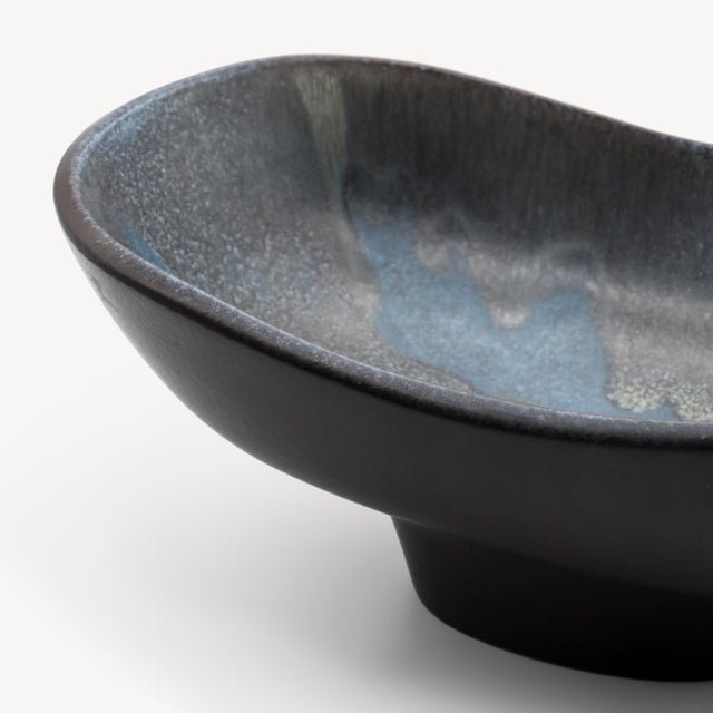 Blue Mid-Century Ceramic Footed Bowl by Fridegart Glatzle for Karlsruher Majolika, Germany, 1970s For Sale - Image 8 of 11