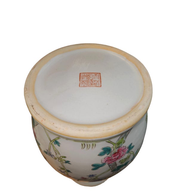 20th Century Qianlong Famille Rose Large Floral Vase For Sale In Atlanta - Image 6 of 7
