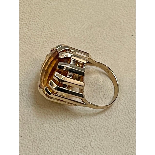 Contemporary 42 Carat Natural Oval Citrine Cocktail Ring in 14 Karat Yellow Gold, Estate For Sale - Image 3 of 18