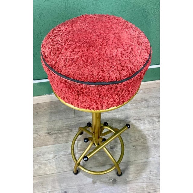 Mid-Century Modern Vintage Gold & Red Bar Stool For Sale - Image 3 of 9