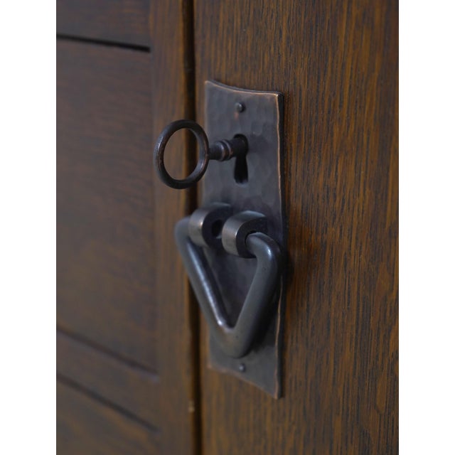 Stickley Mission Oak Sideboard Buffet Server Cabinet For Sale In Philadelphia - Image 6 of 18