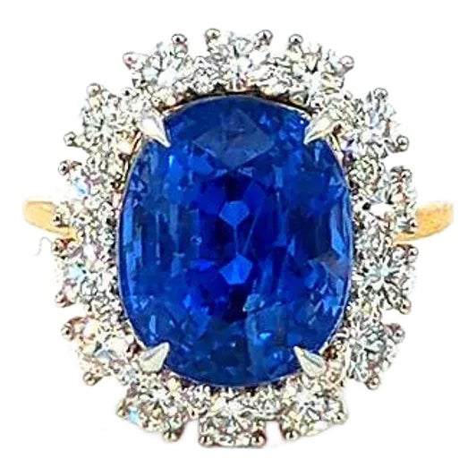 10.21 Carat Natural Blue Ceylon Sapphire Ring and Diamond Ring, Size 6 For Sale