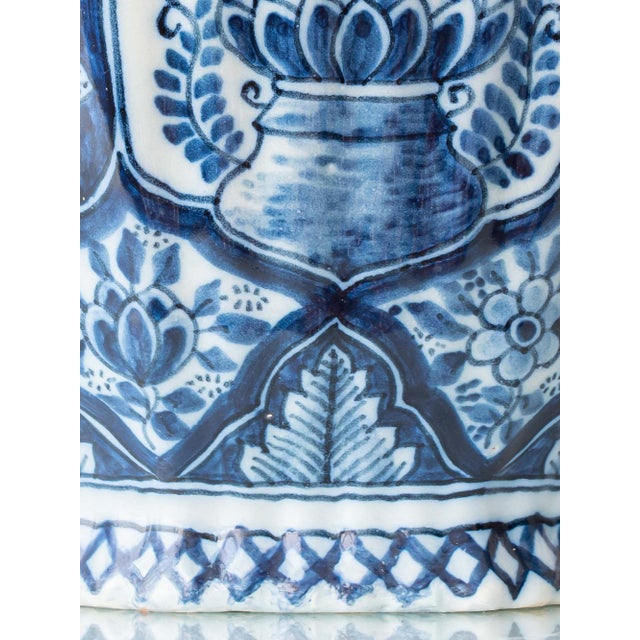 Vintage Delft Blue and White Chinoiserie Makkum Table Lamp, 1950s For Sale - Image 17 of 18