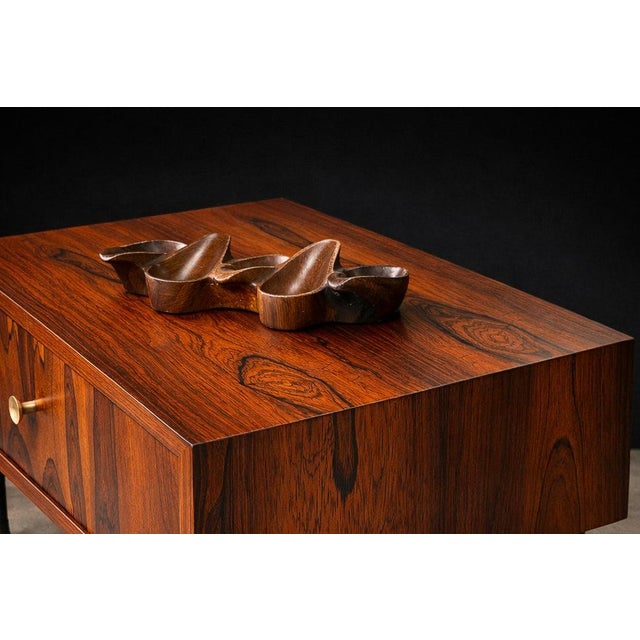 Geraldo de Barros for Unilabor Pair of Brazilian Rosewood Nightstands, Brazil 1950s - Lot 904 For Sale - Image 16 of 17