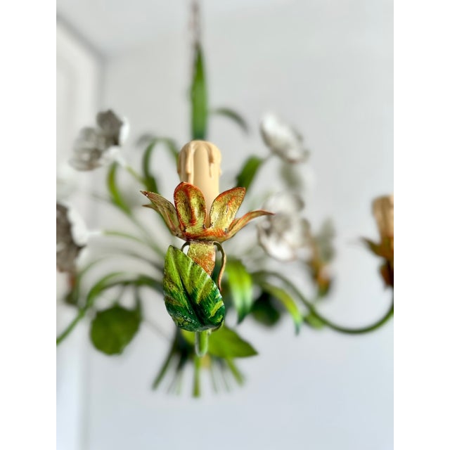 1970s Vintage Floral Tole Chandelier, 1970 For Sale - Image 5 of 18