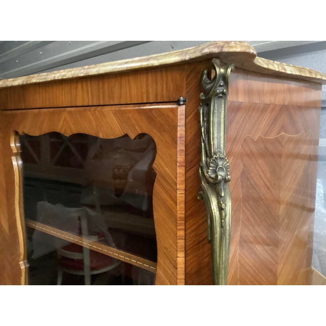 Elegant French Satinwood Bookcase/Display Cabinet For Sale - Image 9 of 10