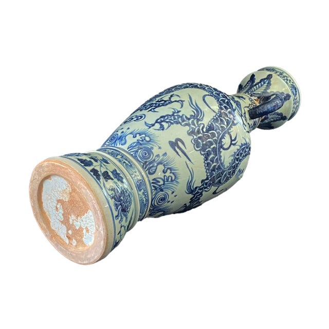 White Chinoiserie Yuan Dynasty Style Temple Dragon Vase For Sale - Image 8 of 9