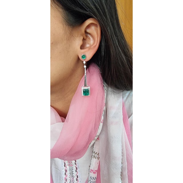 10.52 Carats Natural Zambian Emerald Earrings with 1.32 Diamonds and 14k Goldol For Sale - Image 4 of 18