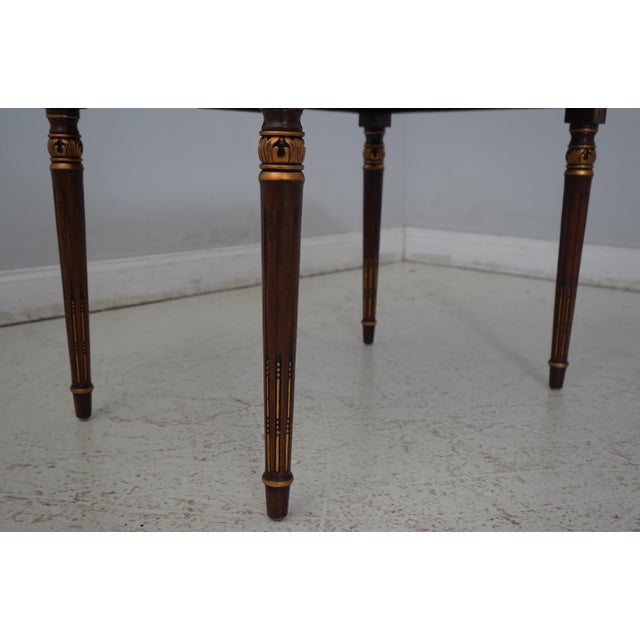 Karges French Louis XVI Walnut Occasional Lamp Table For Sale In Philadelphia - Image 6 of 12