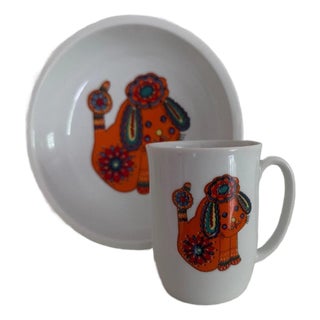 Late 20th Century Bright and Fun Orange Dog Plate and Cup by Spal In Portugal For Sale
