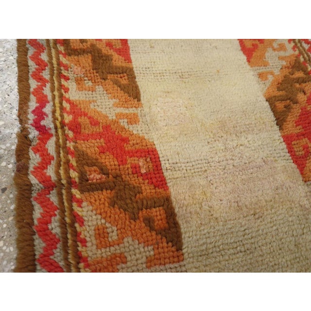 Tribal Galerie Shabab Collection Mid-20th Century Continental European Throw Rug For Sale - Image 3 of 8