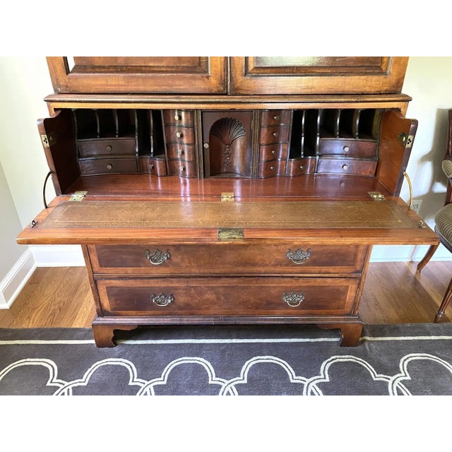 19th Century Antique English Figured Walnut Secretary Desk with Bookcase For Sale In New York - Image 6 of 12