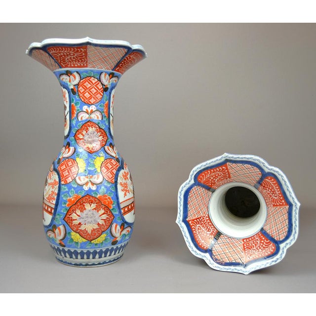 19th Century Meiji Arita-Yaki Imari Vases, Japan, Set of 2 For Sale - Image 4 of 9
