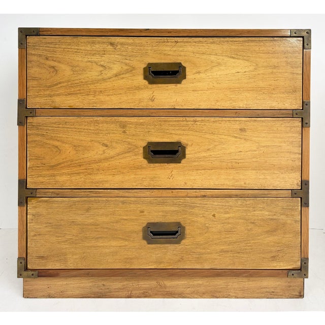 Mid-Century Modern Benhardt Pecan Campaign Mid-Century Bachelor's Chests, a Pair For Sale - Image 3 of 15